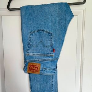 Levi’s 501 fitted leg jeans